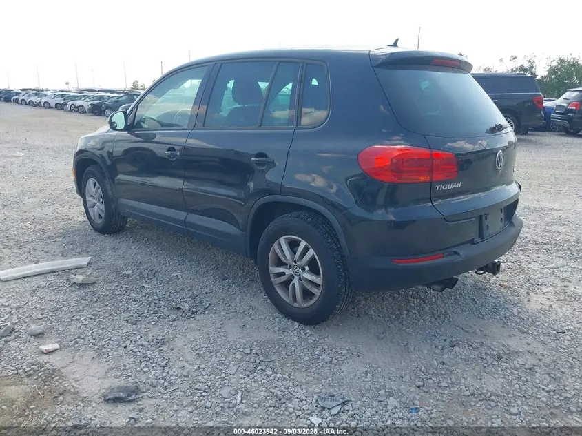 2013 VOLKSWAGEN TIGUAN S