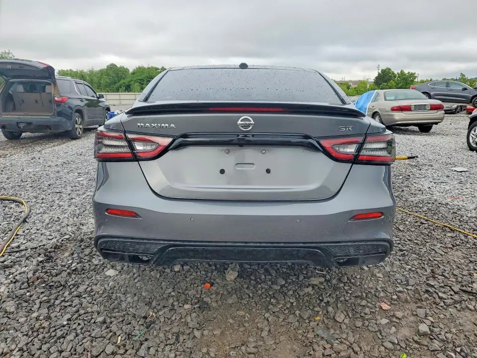 2021 NISSAN MAXIMA SR  