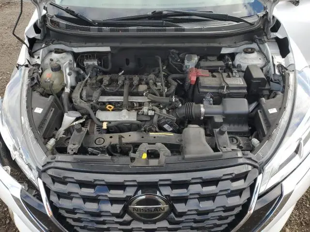 2021 NISSAN KICKS SV  