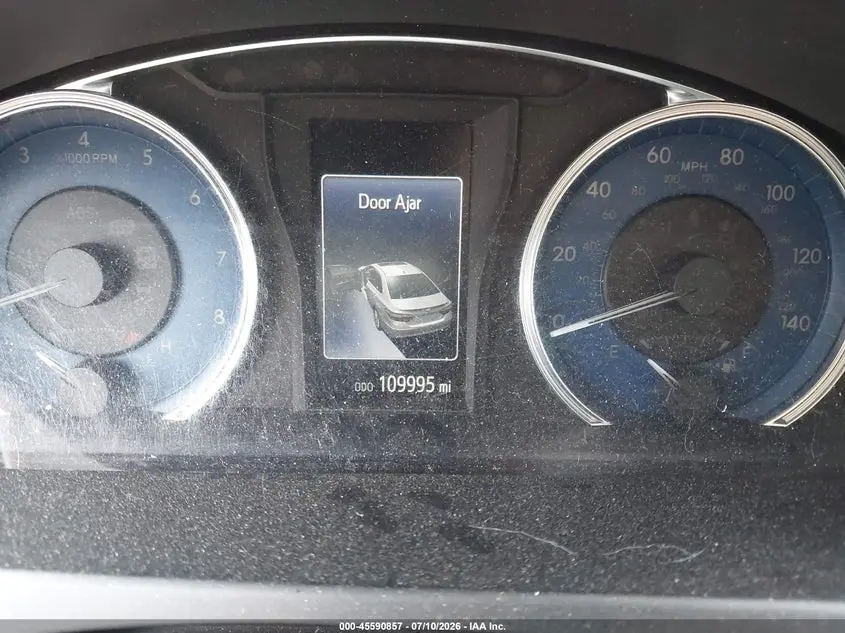 2017 TOYOTA CAMRY LE