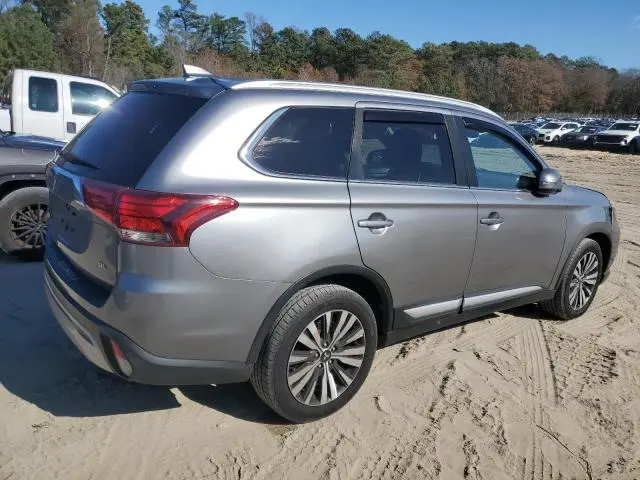 2020 MITSUBISHI OUTLANDER SE  