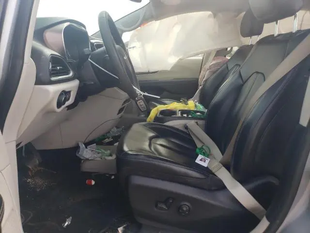 2020 CHRYSLER VOYAGER LXI  