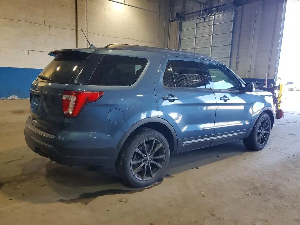 2019 FORD EXPLORER XLT  