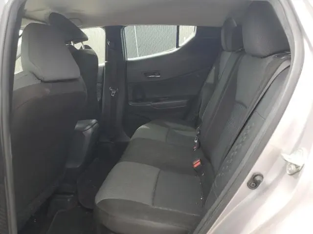 2020 TOYOTA C-HR XLE  