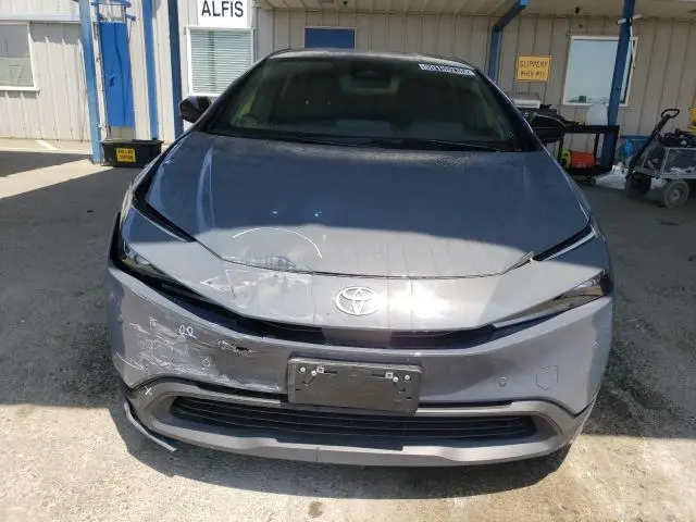 2023 TOYOTA PRIUS LE  