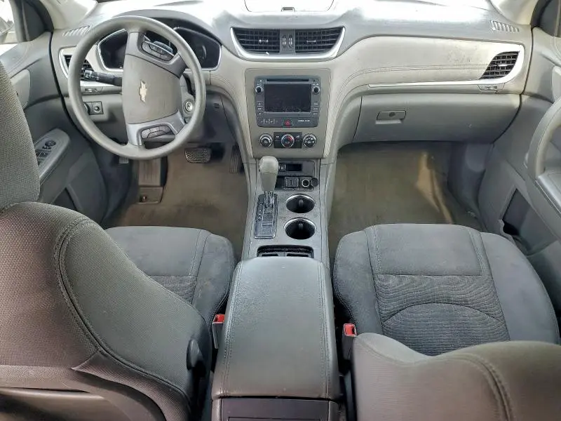 2017 CHEVROLET TRAVERSE LS  