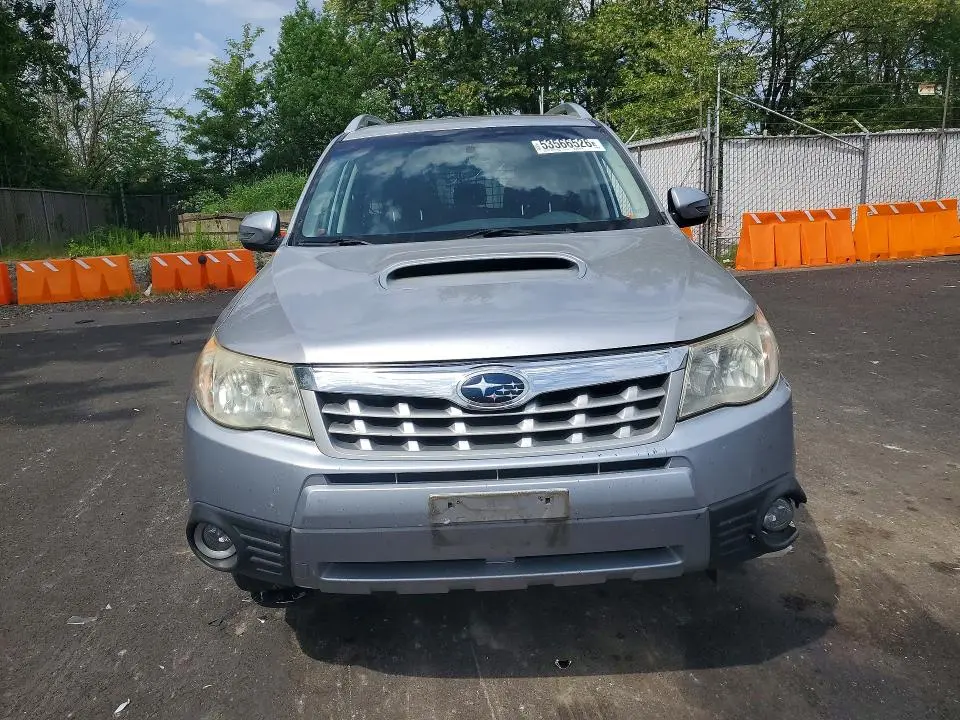 2013 SUBARU FORESTER TOURING  