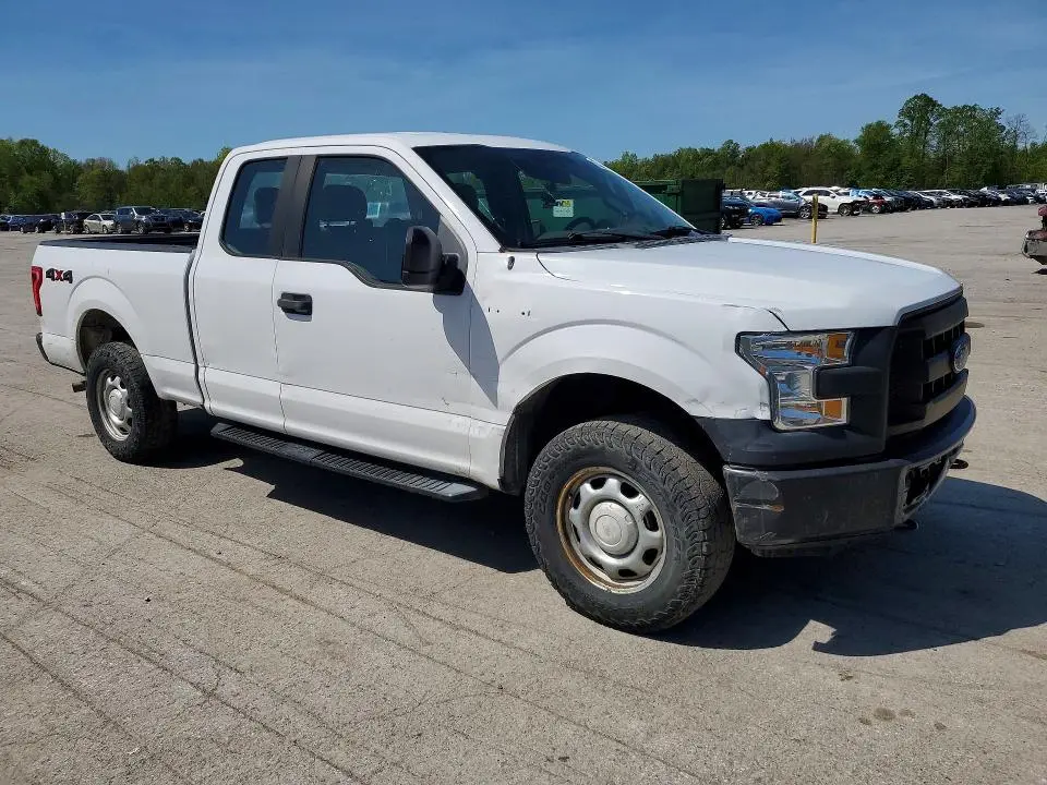 2017 FORD F150 SUPER CAB  