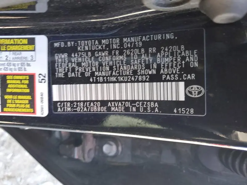 2019 TOYOTA CAMRY SE  