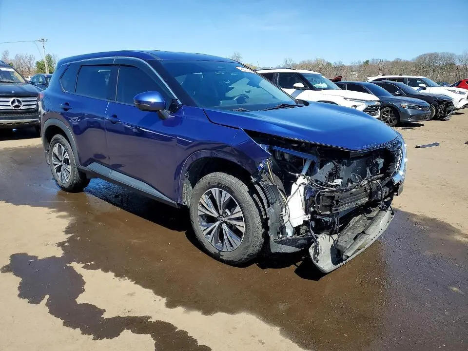 2021 NISSAN ROGUE SV  