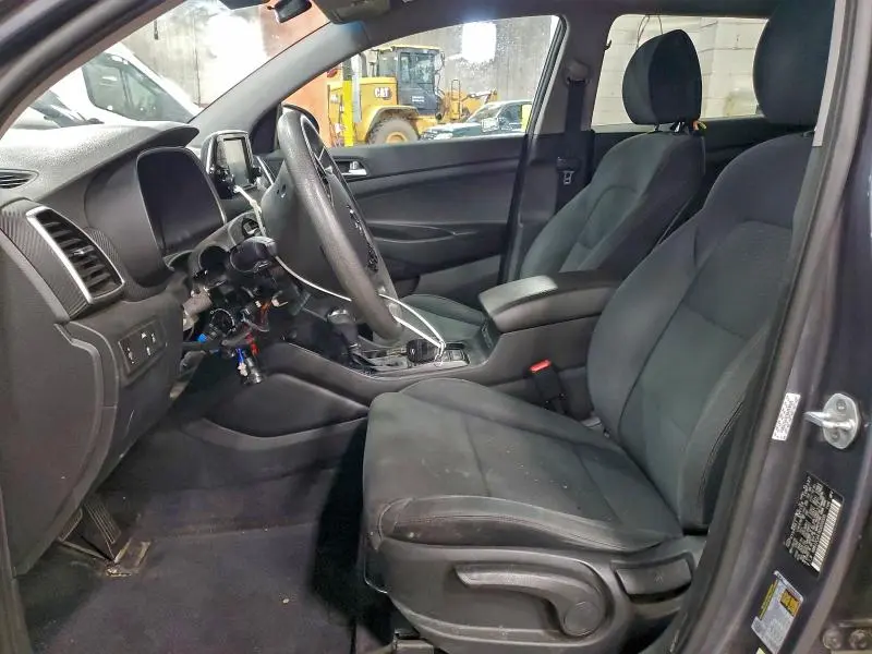 2019 HYUNDAI TUCSON SE  