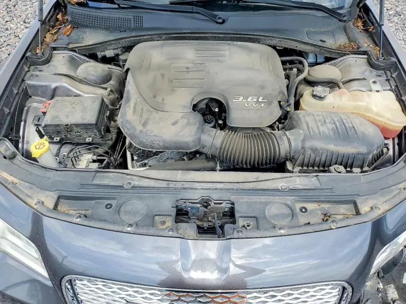 2016 CHRYSLER 300   