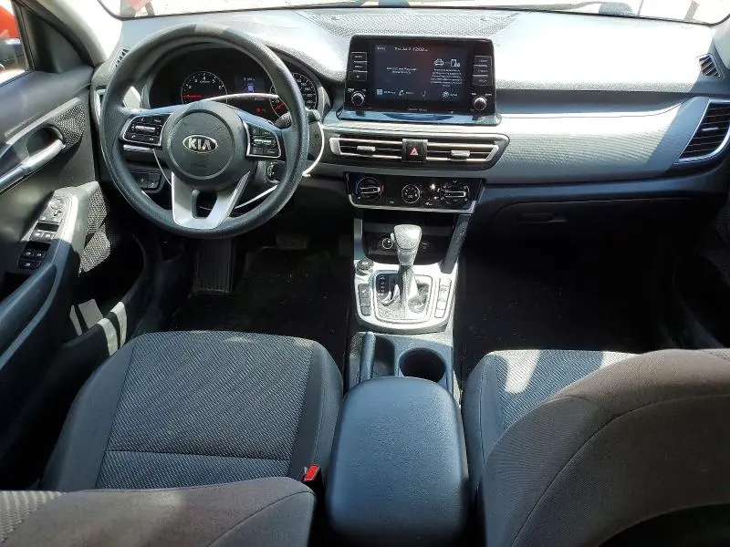 2021 KIA SELTOS LX  