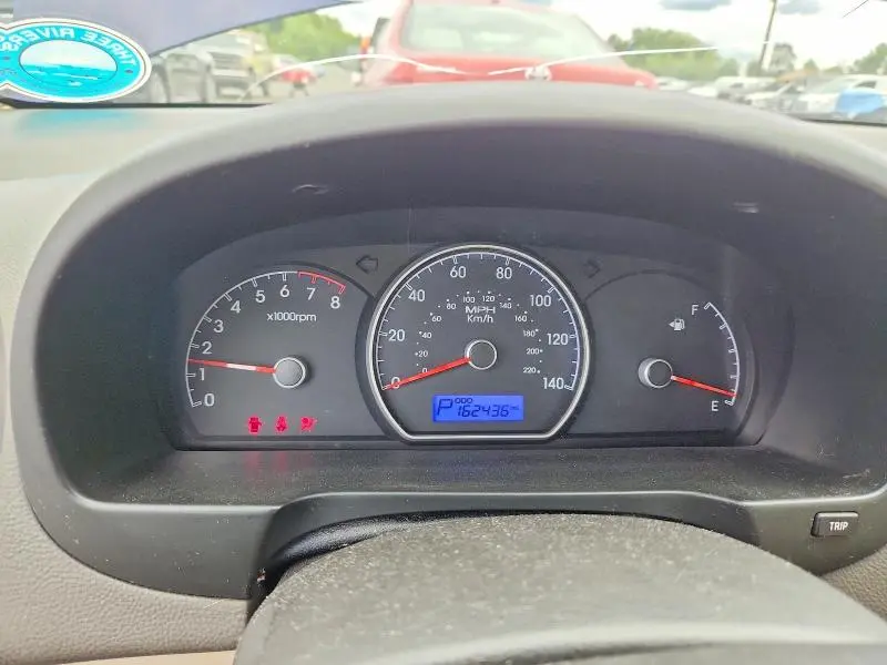 2010 HYUNDAI ELANTRA GLS  
