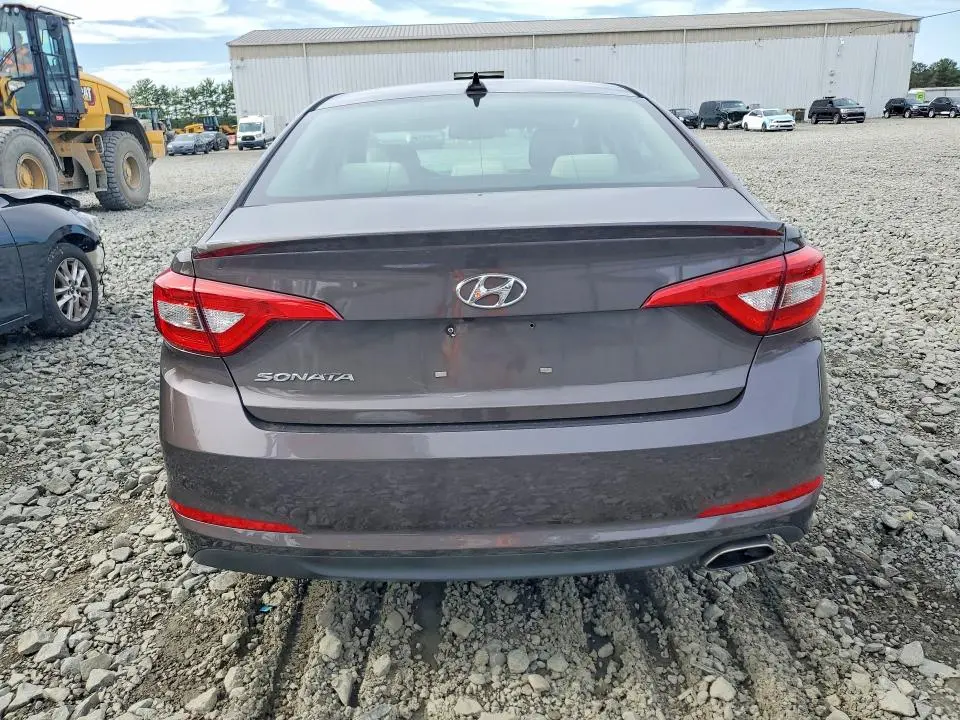 2015 HYUNDAI SONATA SE  