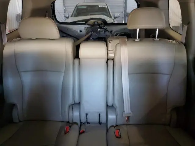 2011 TOYOTA HIGHLANDER LIMITED  