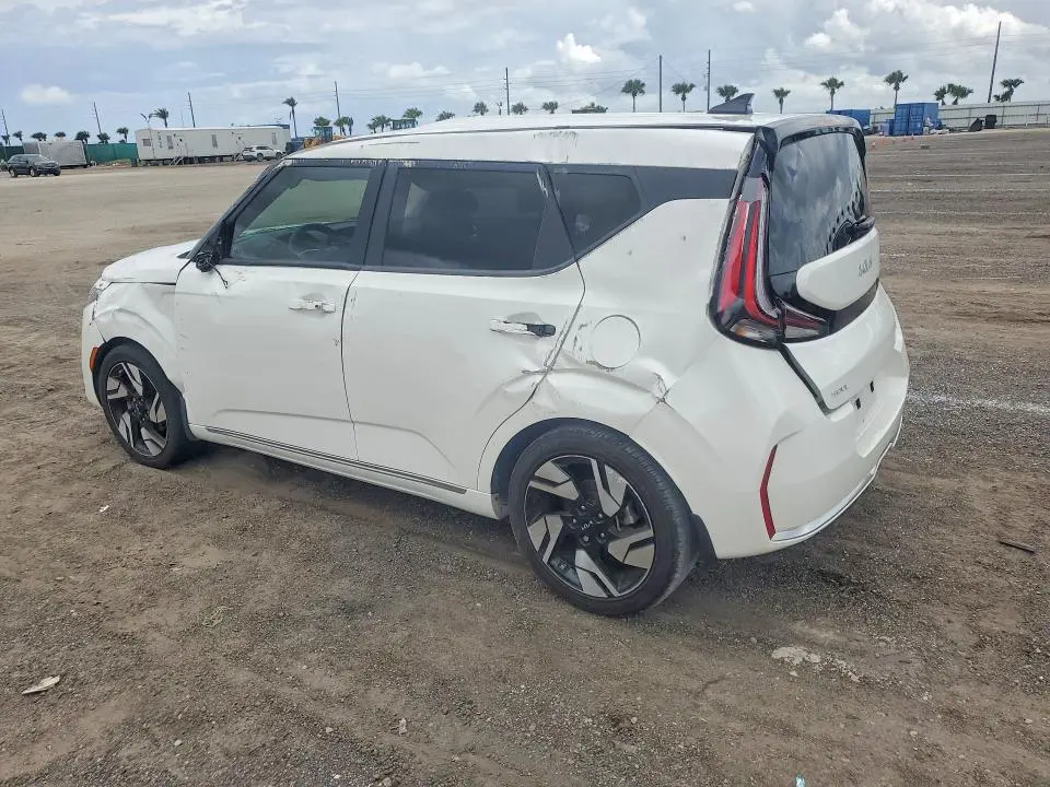 2024 KIA SOUL GT-LINE  