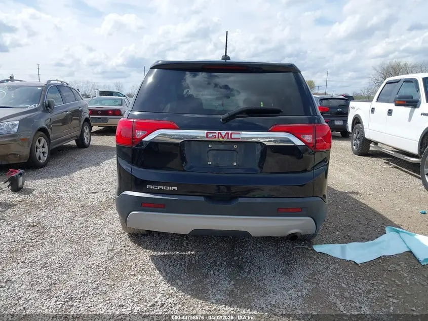 2017 GMC ACADIA SLE-1