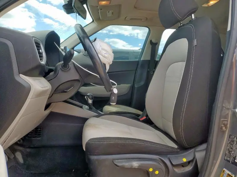 2024 HYUNDAI VENUE SEL  