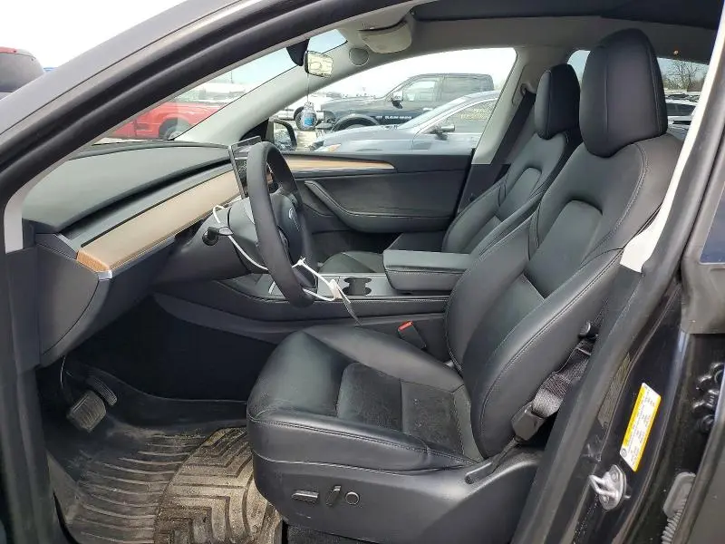 2024 TESLA MODEL Y   
