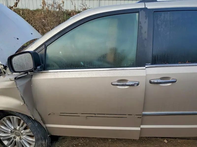 2013 CHRYSLER TOWN & COUNTRY LIMITED  