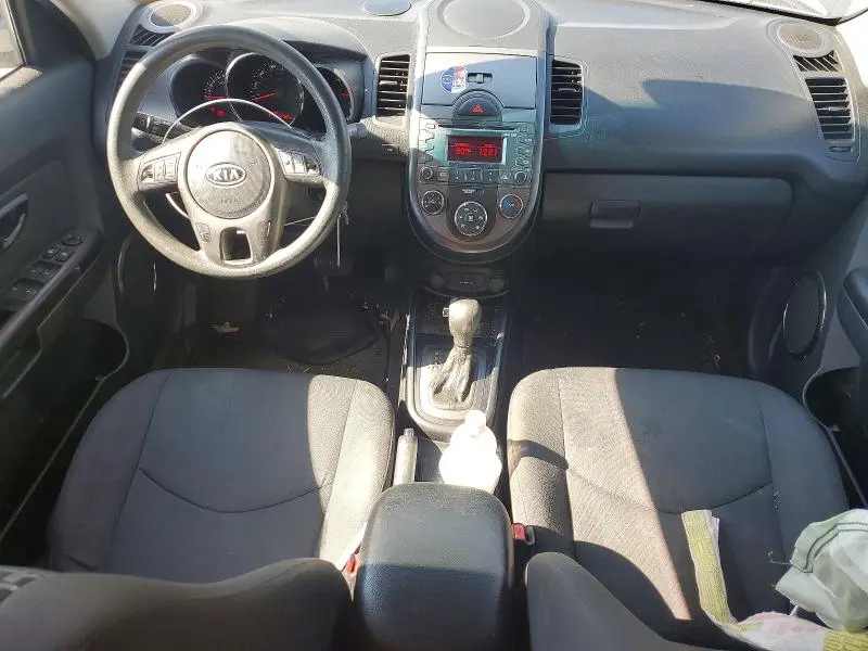 2011 KIA SOUL +  