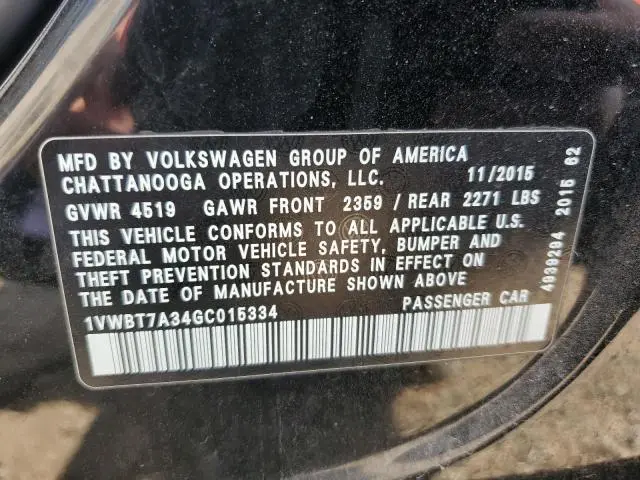 2016 VOLKSWAGEN PASSAT SE  