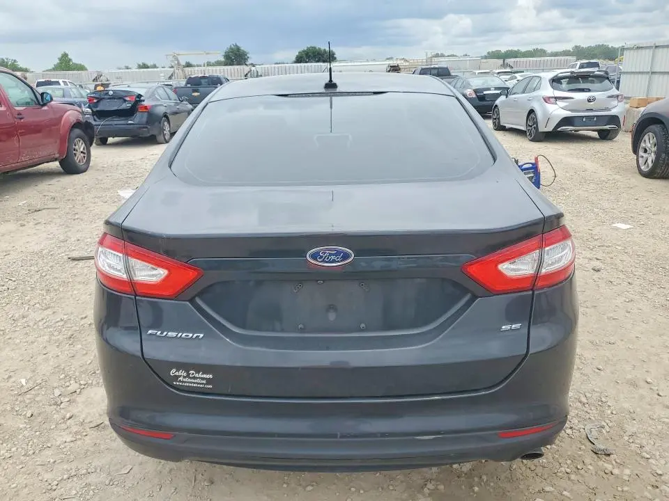2015 FORD FUSION SE  