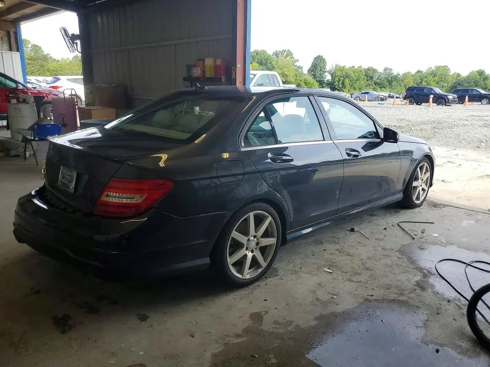 2012 MERCEDES-BENZ C 350  
