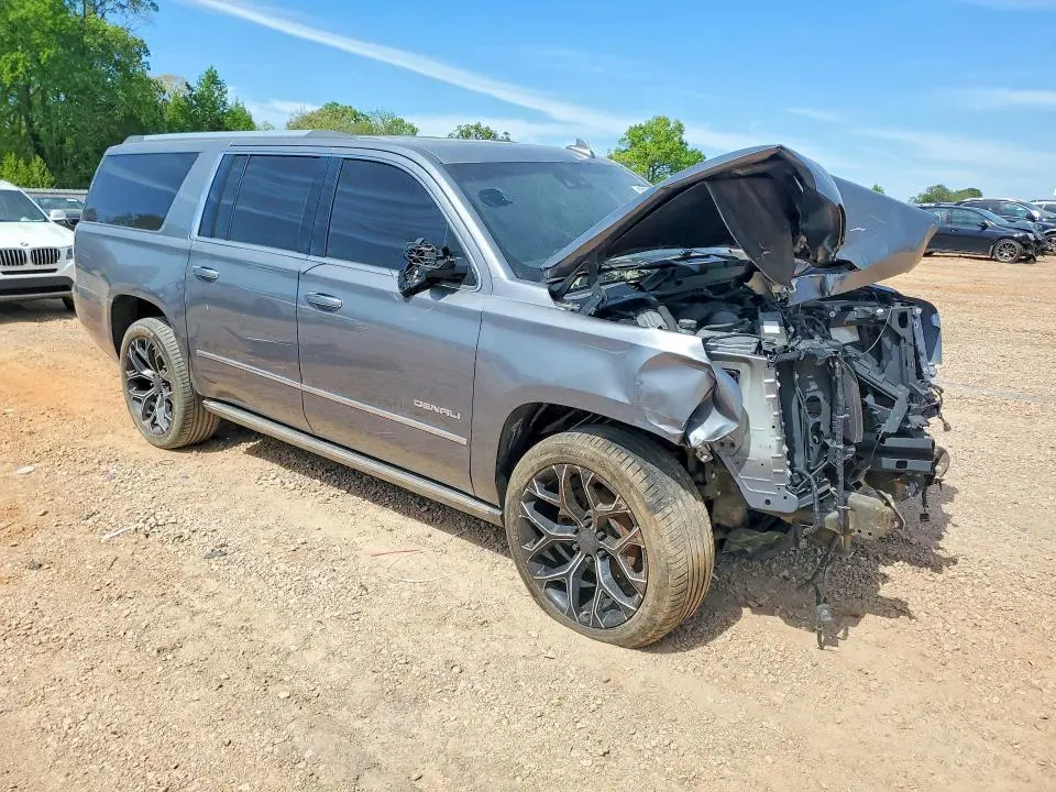2018 GMC YUKON XL DENALI  