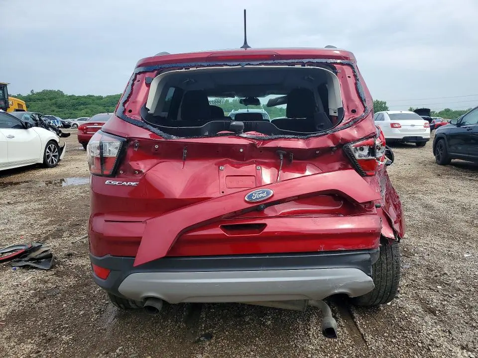 2018 FORD ESCAPE SE  