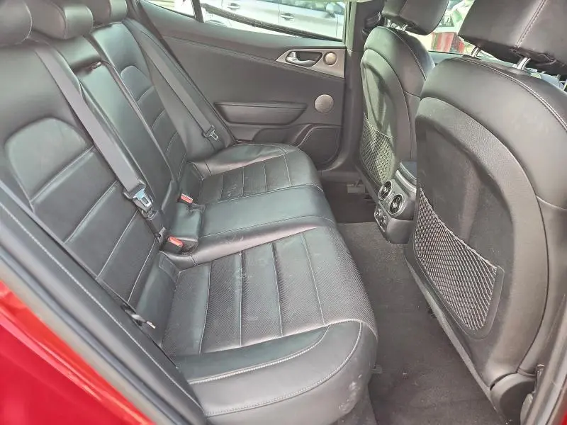 2020 KIA STINGER GT2  