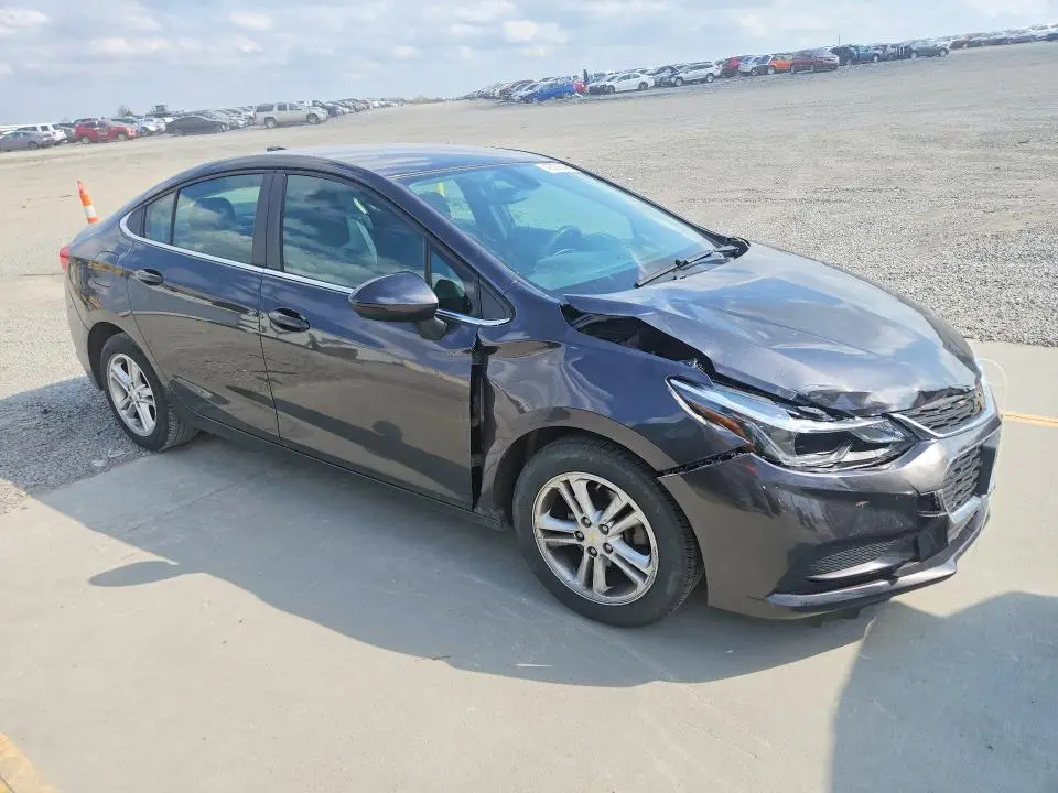 2016 CHEVROLET CRUZE LT  