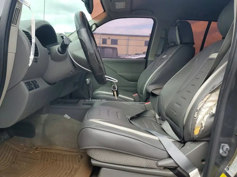 2015 NISSAN FRONTIER   