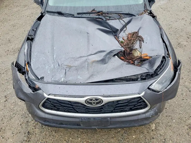2022 TOYOTA HIGHLANDER L  
