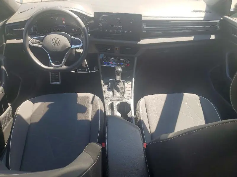 2025 VOLKSWAGEN JETTA SPORT  