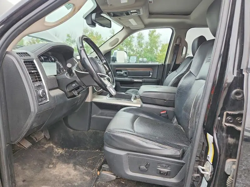 2015 RAM 3500 LARAMIE  