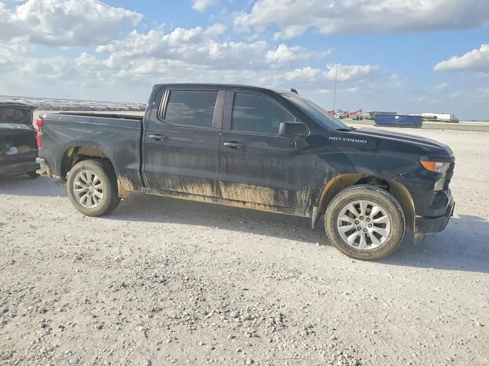 2024 CHEVROLET SILVERADO C1500 CUSTOM  
