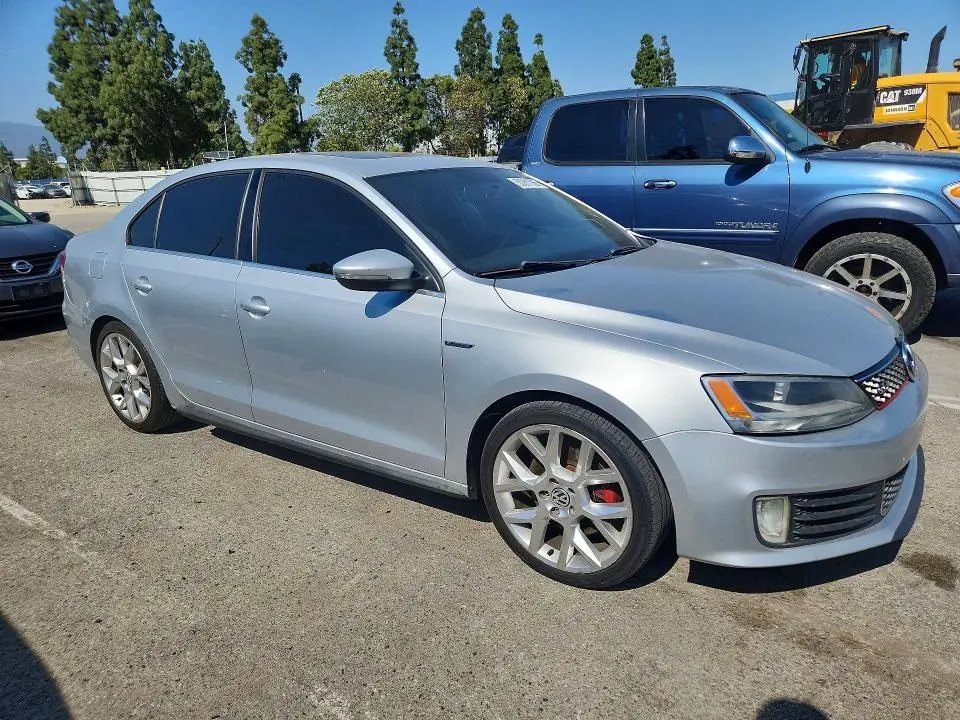 2014 VOLKSWAGEN JETTA GLI  