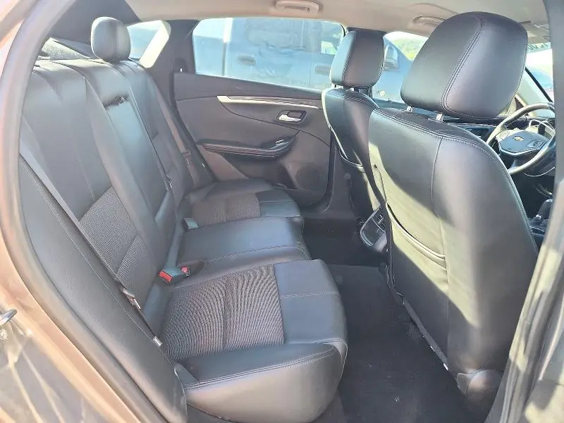 2017 CHEVROLET IMPALA LT  
