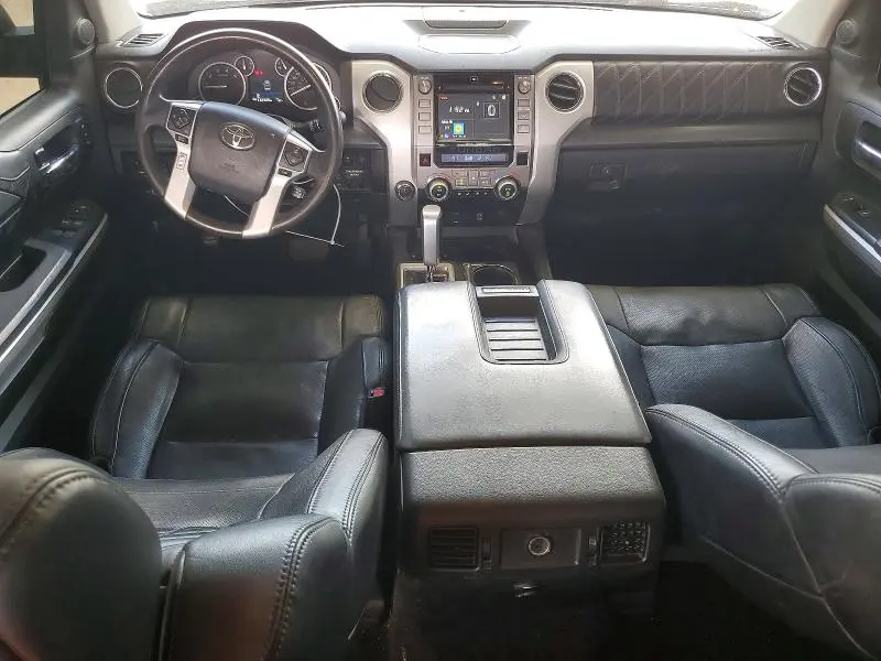 2017 TOYOTA TUNDRA PLATINUM  