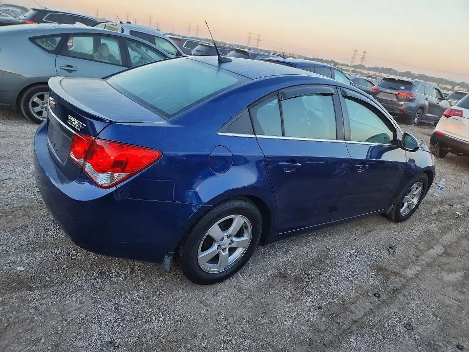 2013 CHEVROLET CRUZE LT  