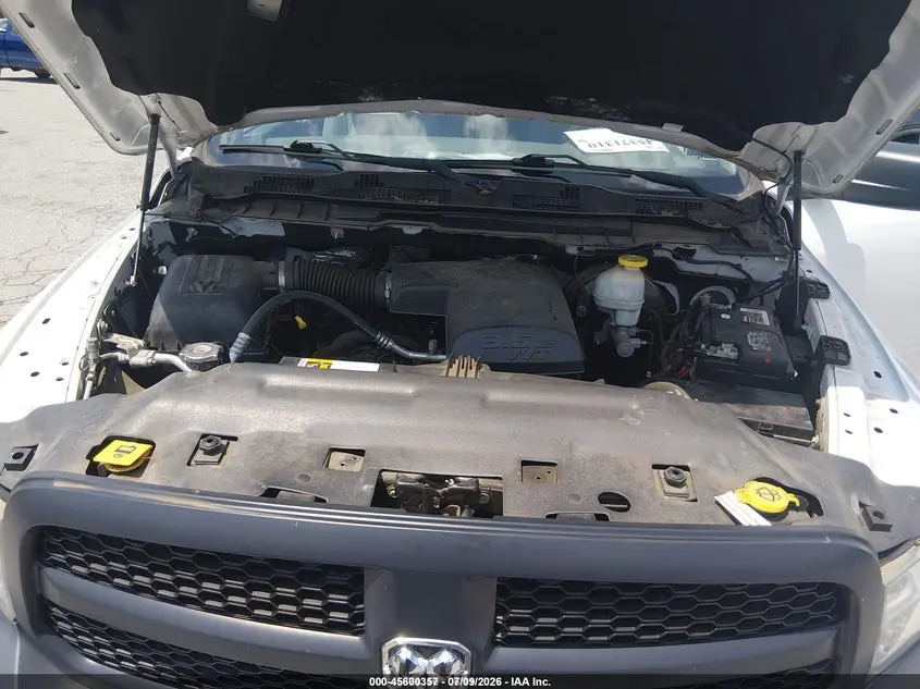 2017 RAM 1500 TRADESMAN  4X2 8' BOX