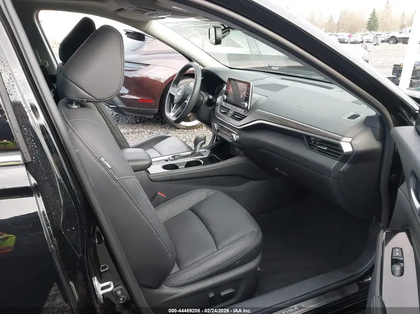 2022 NISSAN ALTIMA PLATINUM INTELLIGENT AWD