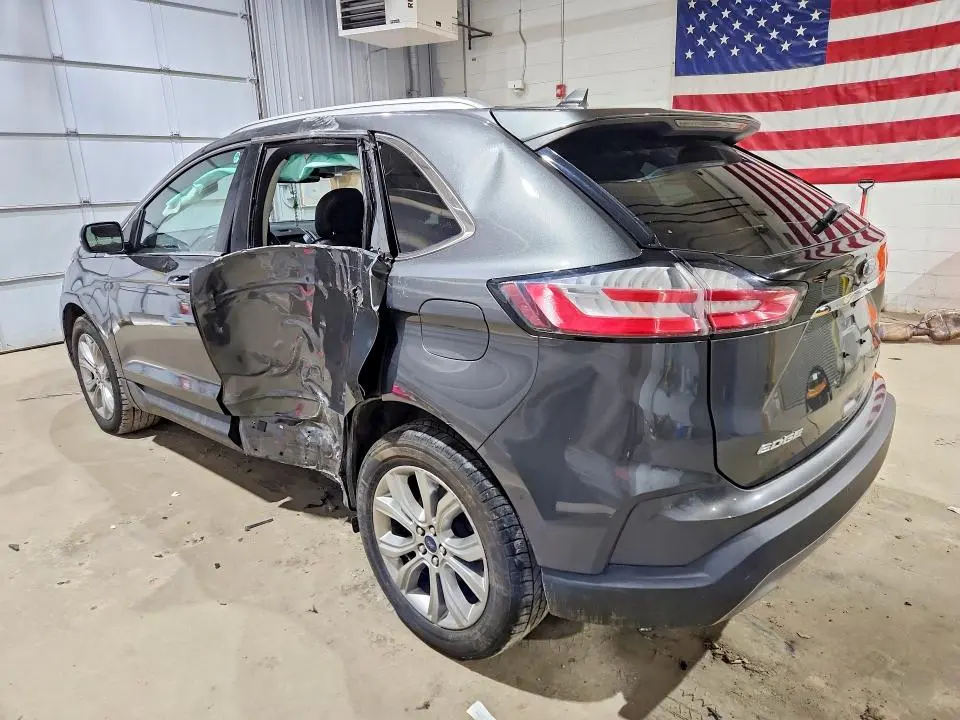 2019 FORD EDGE TITANIUM  