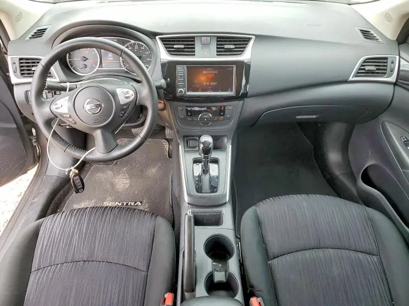 2019 NISSAN SENTRA SV  