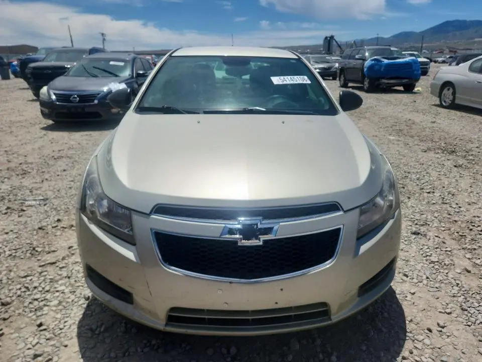 2014 CHEVROLET CRUZE LS  