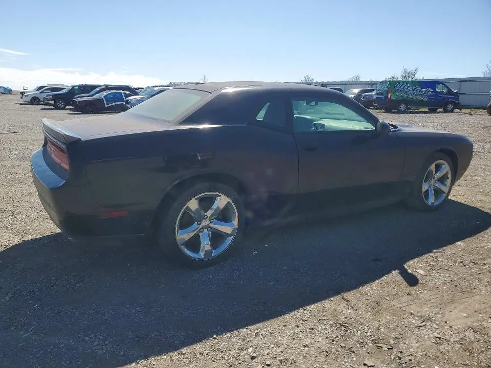 2013 DODGE CHALLENGER SXT  
