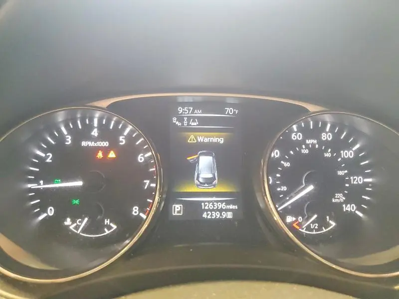 2014 NISSAN ROGUE SL  