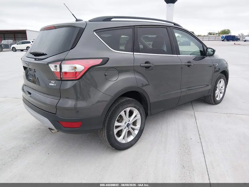 2018 FORD ESCAPE SE